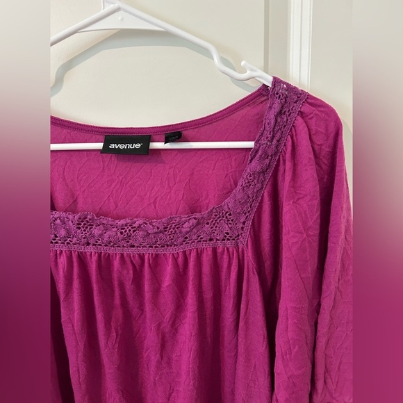 Lace Trim Purple Top - Picture 2 of 7